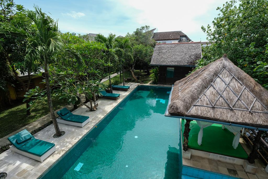 Easy Surf Dacha Hotel Canggu Kültér fotó