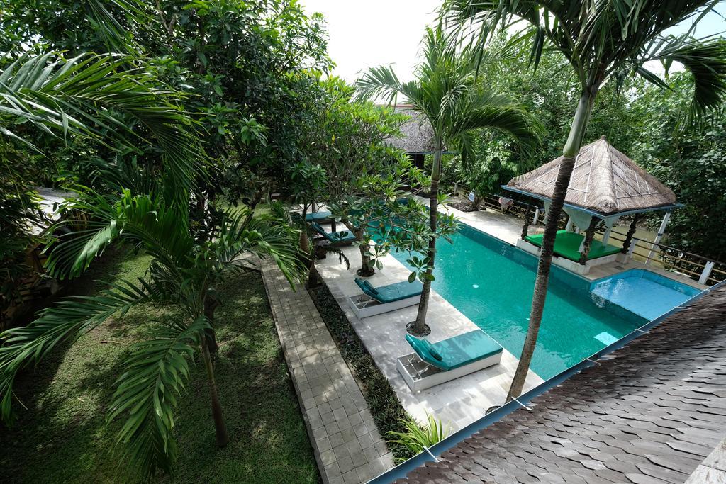 Easy Surf Dacha Hotel Canggu Kültér fotó