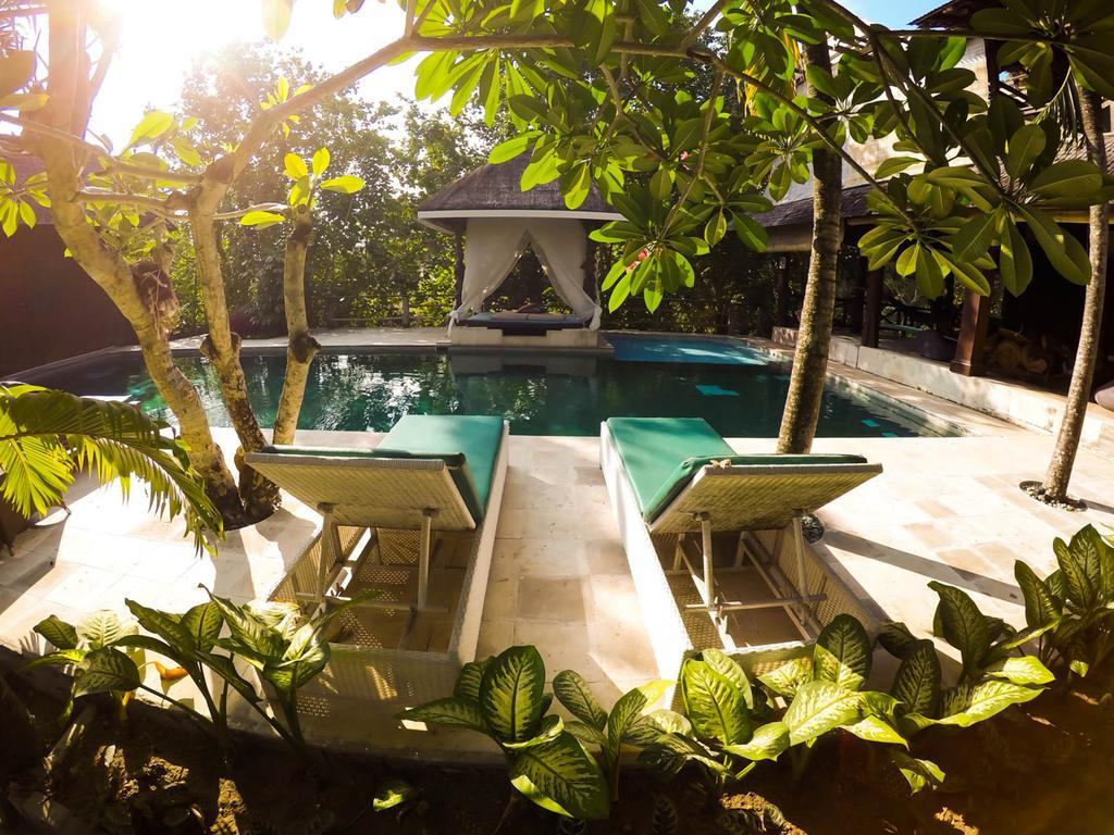 Easy Surf Dacha Hotel Canggu Kültér fotó